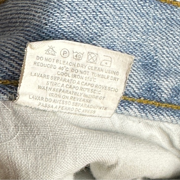 Moschino Denim Jeans Metal Logo Size 36 Vintage - Picture 6 of 10